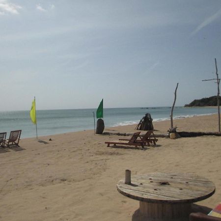 Uppuveli Beach House 亭可马里 外观 照片