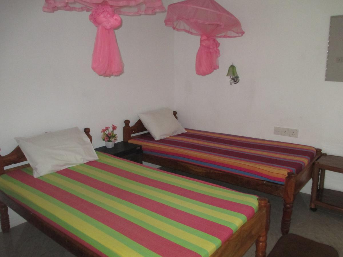 Uppuveli Beach House 亭可马里 外观 照片