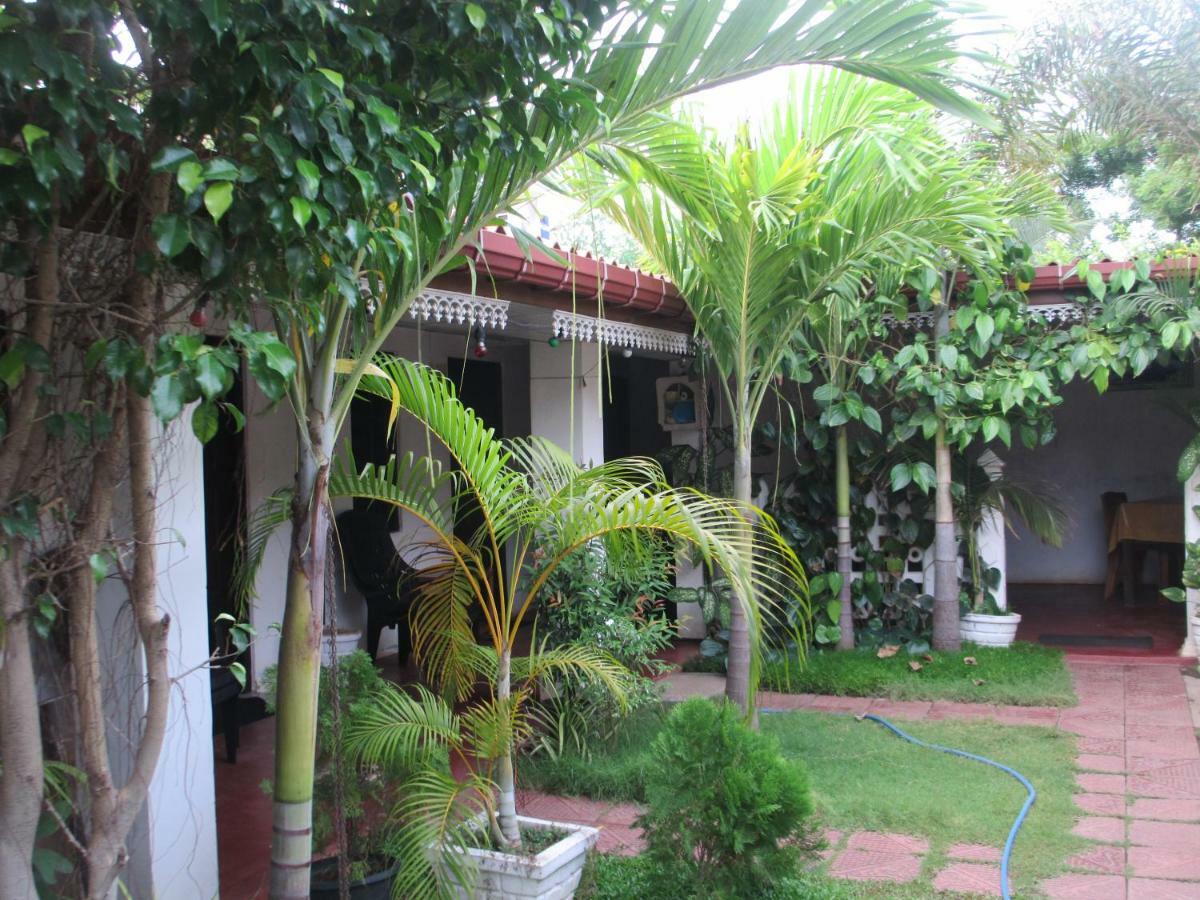 Uppuveli Beach House 亭可马里 外观 照片